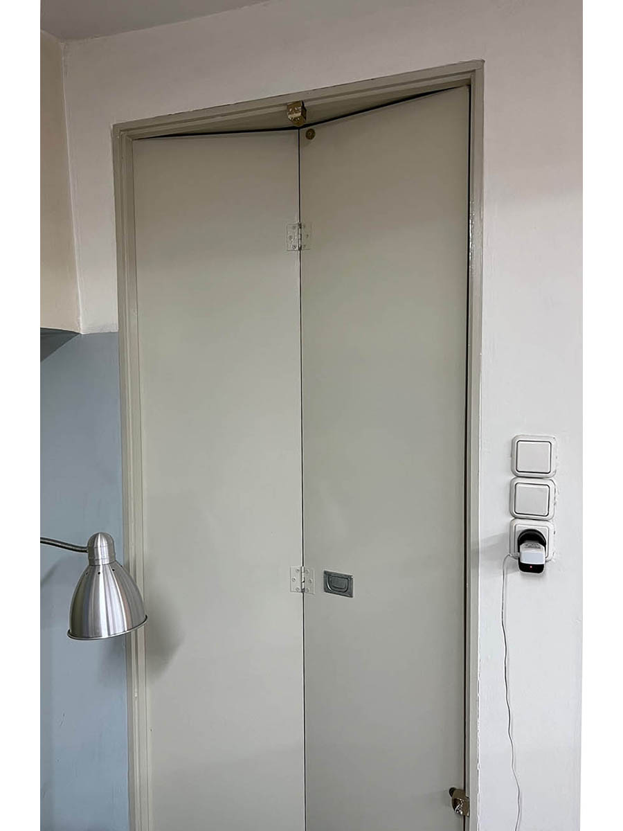 Επαγγελματικό Ακίνητο προς Πώληση - Πατάρι / WC / Μικρή Αποθήκη - Ιπποκράτους 58, Αθήνα